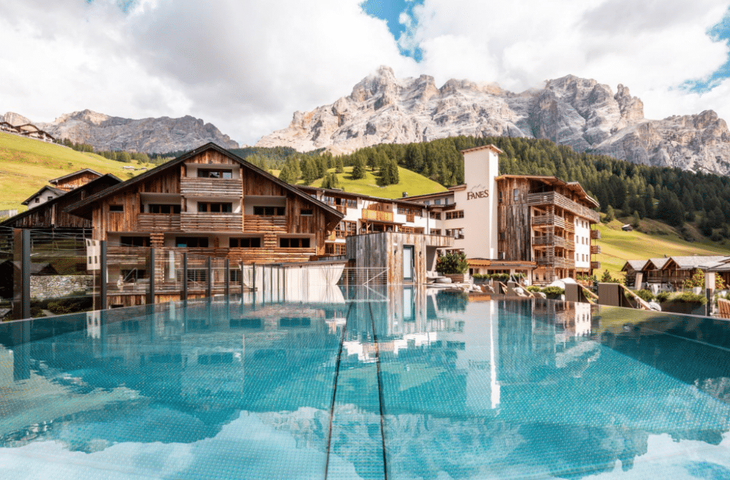 Fanes Hotel - Pool & Mountain View - Dolomites - Italy