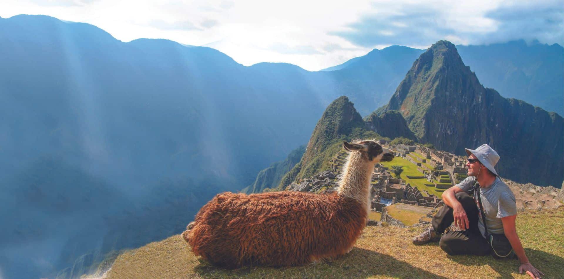 Discover the best of Peru on our cultural walking tour