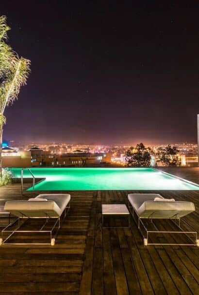 Hotel Sahrai Infinity Pool Night