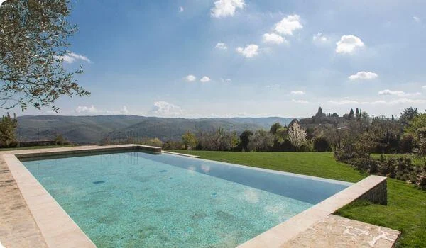 Infinity pool at a Tuscan villa on tour in Italy